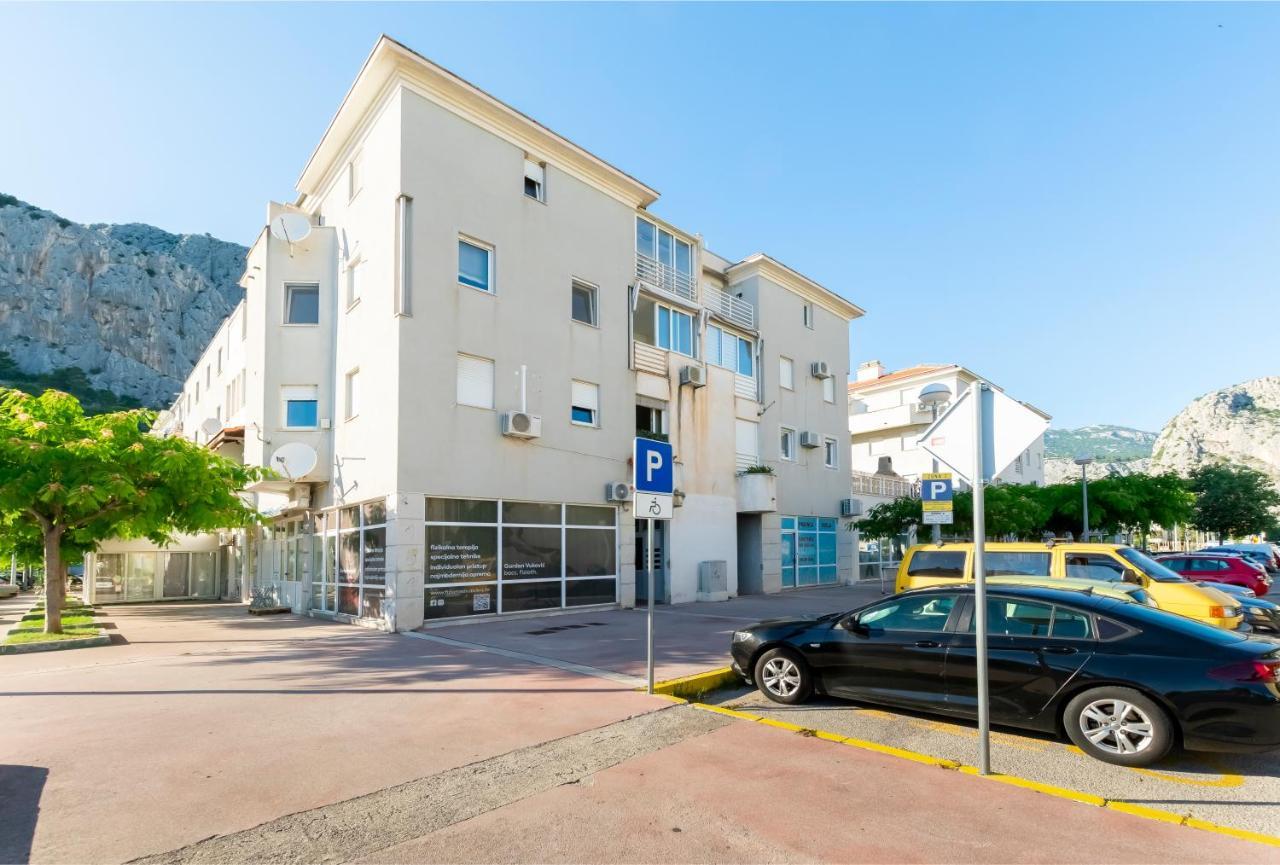 Apartment Pepalo,Omis Free Parking Exteriör bild